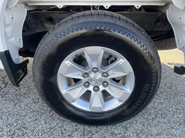 2023 Chevrolet Silverado 1500 4WD Crew Cab Standard Bed LT