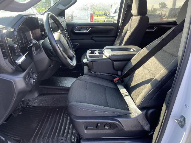 2023 Chevrolet Silverado 1500 4WD Crew Cab Standard Bed LT