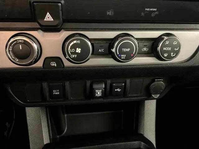 2020 Toyota Tacoma SR5 V6