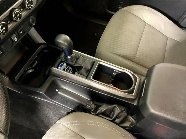 2020 Toyota Tacoma SR5 V6