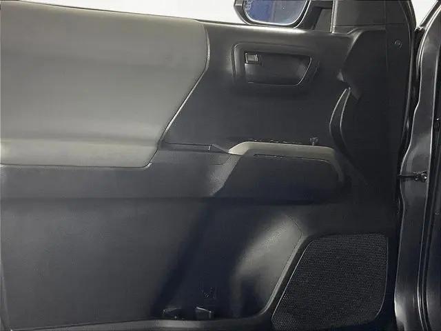 2020 Toyota Tacoma SR5 V6