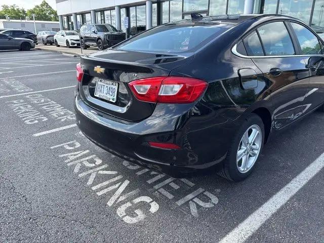 2017 Chevrolet Cruze LT Auto