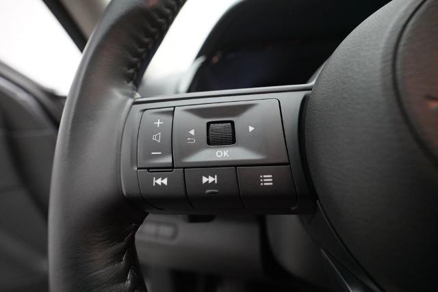 2024 Nissan Pathfinder SV 4WD