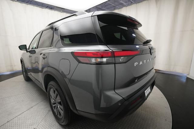2024 Nissan Pathfinder SV 4WD