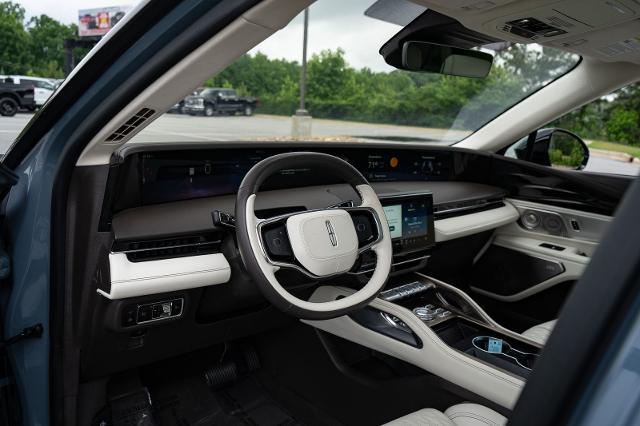 2025 Lincoln Nautilus Black Label