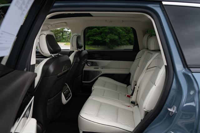 2025 Lincoln Nautilus Black Label
