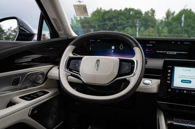 2025 Lincoln Nautilus Black Label