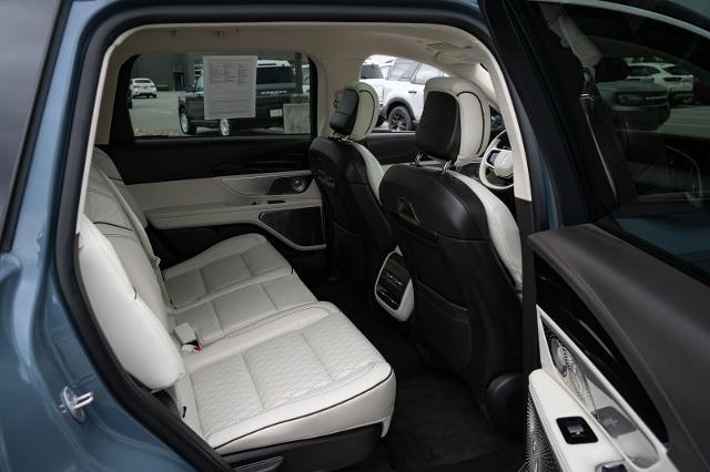 2025 Lincoln Nautilus Black Label