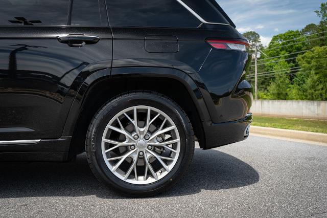 2023 Jeep Grand Cherokee Summit 4x4