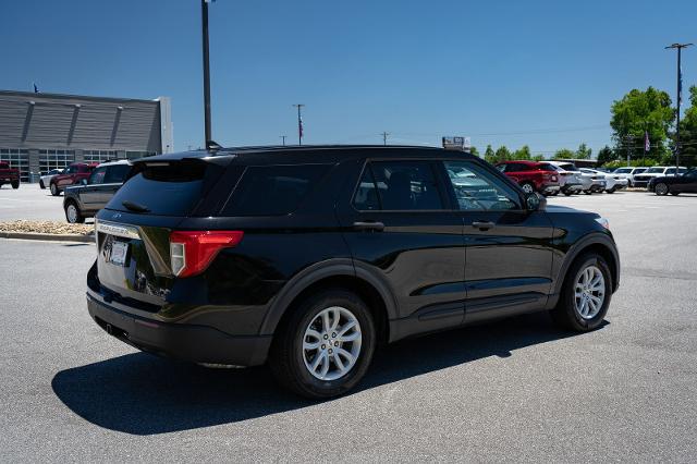 2021 Ford Explorer Base