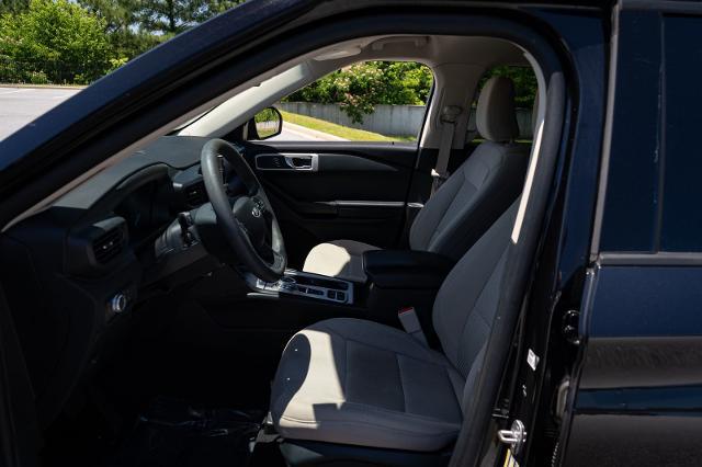 2021 Ford Explorer Base