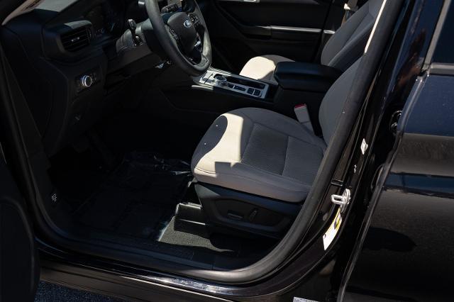 2021 Ford Explorer Base