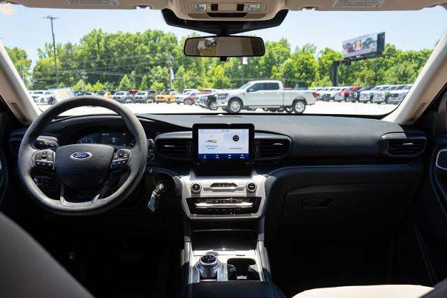 2021 Ford Explorer Base