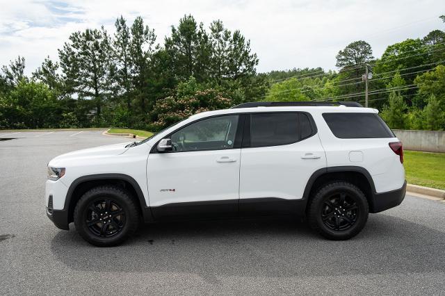 2022 GMC Acadia AWD AT4