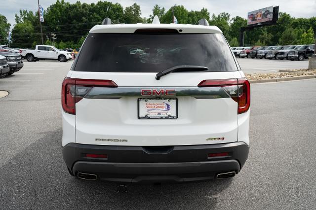 2022 GMC Acadia AWD AT4