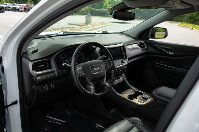 2022 GMC Acadia AWD AT4