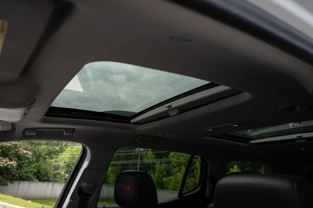 2022 GMC Acadia AWD AT4