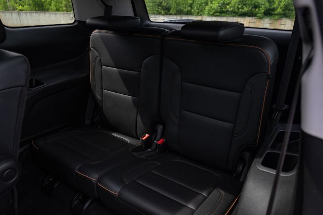 2022 GMC Acadia AWD AT4