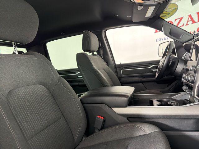 2020 Ram 1500 Big Horn Crew Cab 4x4 5'7" Box