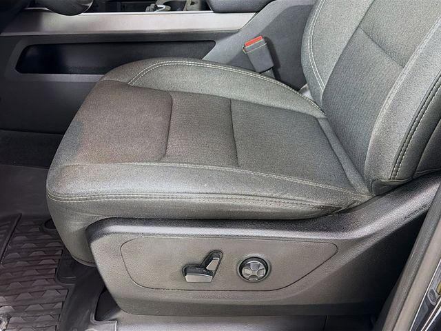 2020 Ram 1500 Big Horn Crew Cab 4x4 5'7" Box