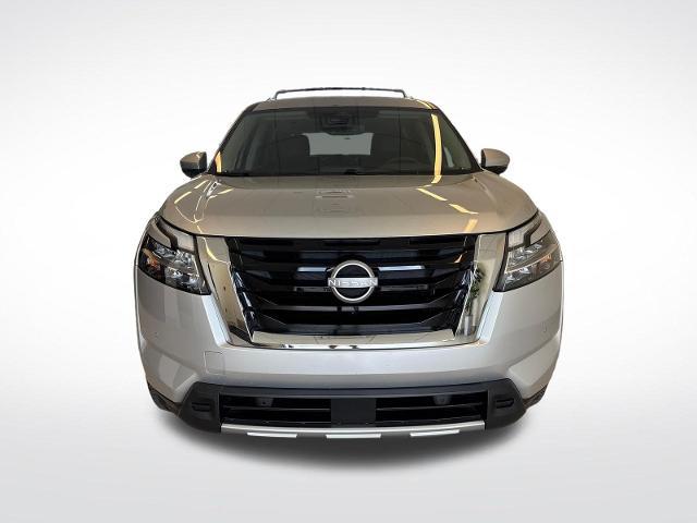 2024 Nissan Pathfinder Platinum FWD