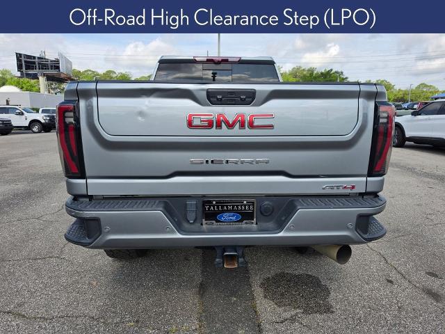 2024 GMC Sierra 2500HD 4WD Crew Cab Standard Bed AT4