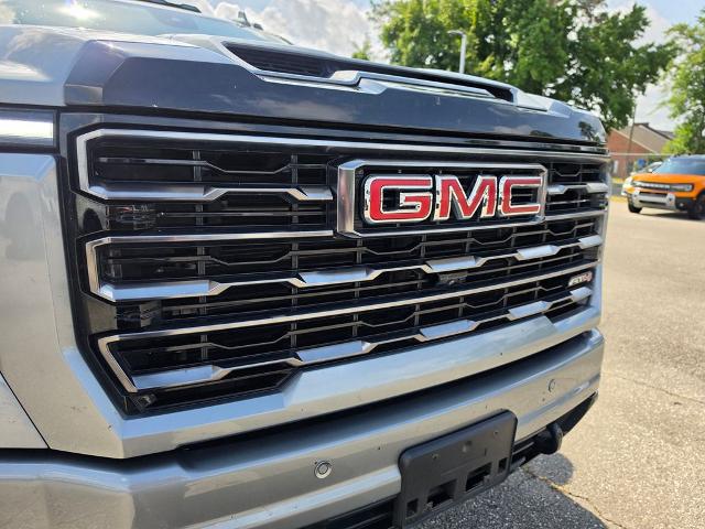 2024 GMC Sierra 2500HD 4WD Crew Cab Standard Bed AT4
