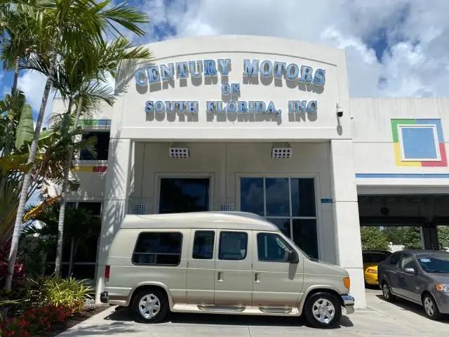 2004 Ford E-150 Recreational for sale in Pompano Beach, FL