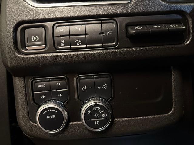 2021 GMC Yukon 4WD AT4