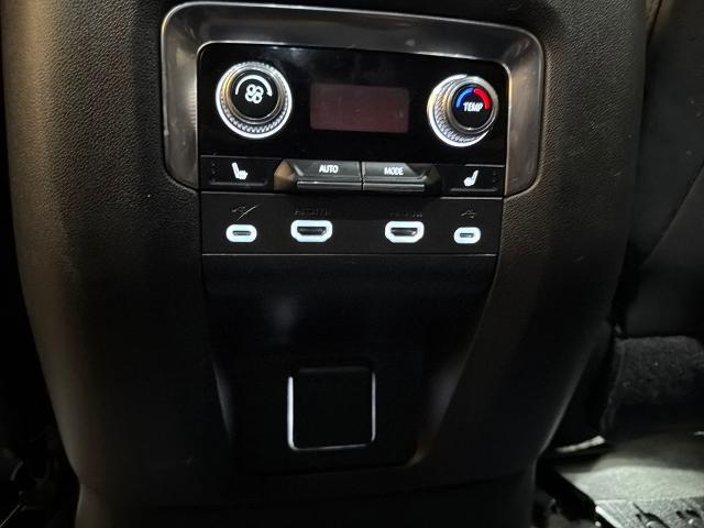 2021 GMC Yukon 4WD AT4