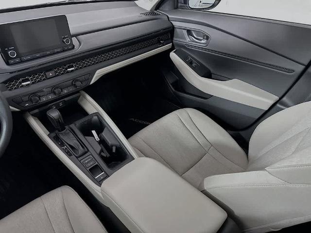 2025 Honda Accord Sedan SE