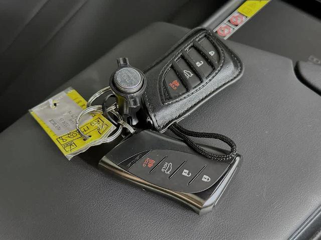 2024 Lexus ES 350 F SPORT Handling