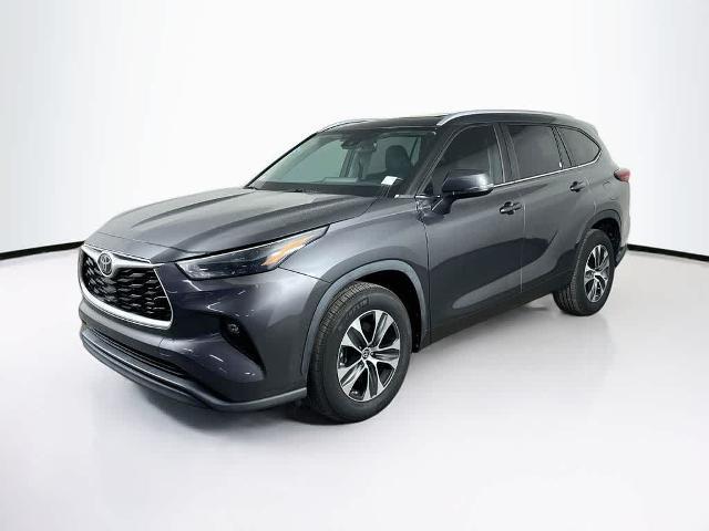 2023 Toyota Highlander XLE for sale in Tampa, FL