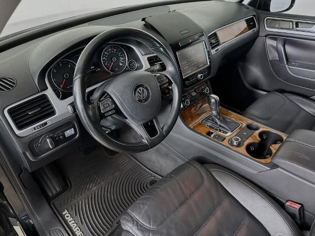 2013 Volkswagen Touareg TDI Lux