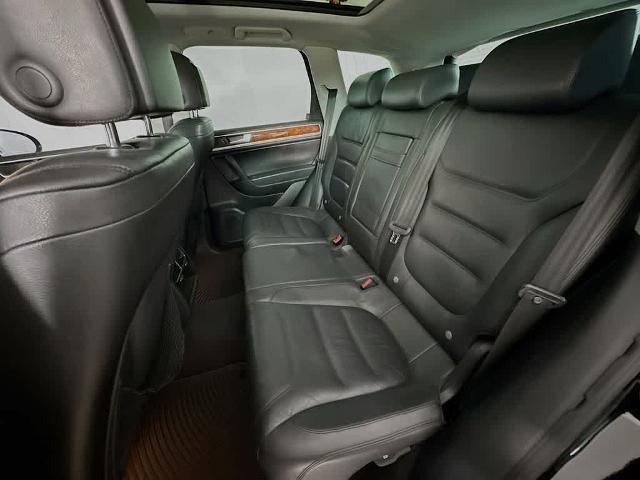 2013 Volkswagen Touareg TDI Lux