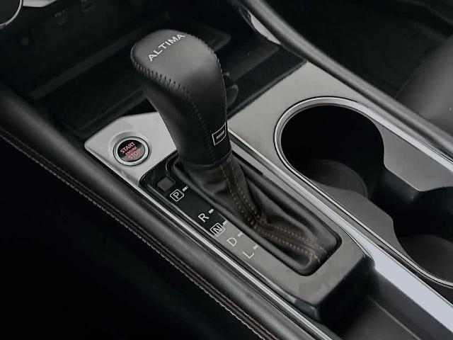 2023 Nissan Altima SR FWD