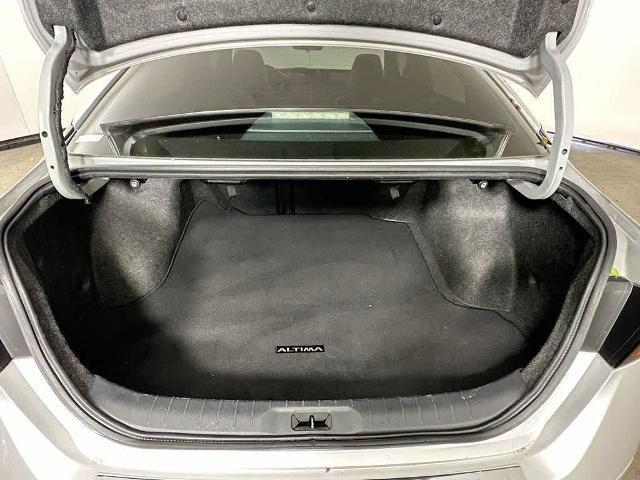2023 Nissan Altima SR FWD