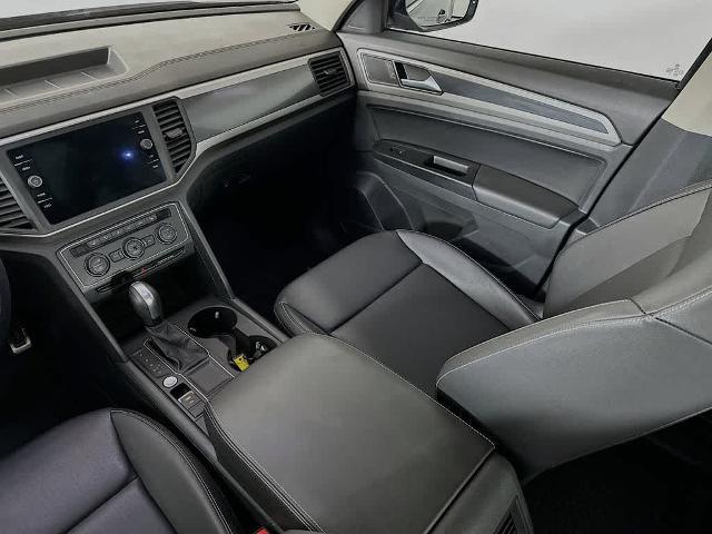 2021 Volkswagen Atlas 3.6 V6 SE w/ Technology R-Line