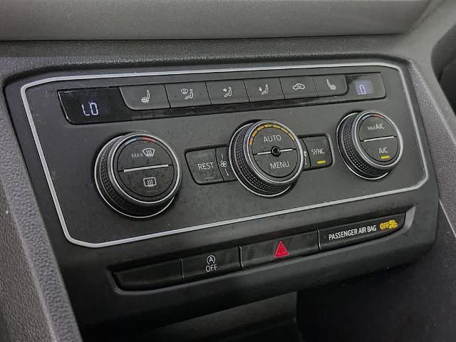 2021 Volkswagen Atlas 3.6 V6 SE w/ Technology R-Line