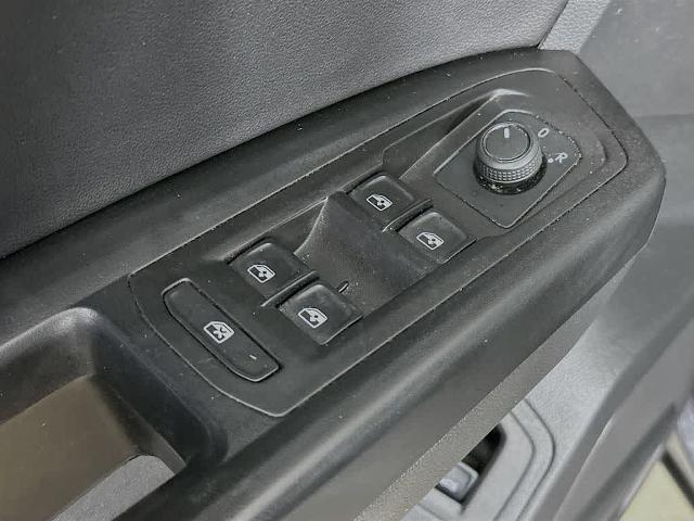 2021 Volkswagen Atlas 3.6 V6 SE w/ Technology R-Line