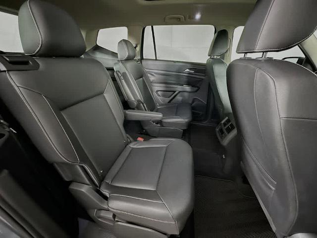 2021 Volkswagen Atlas 3.6 V6 SE w/ Technology R-Line