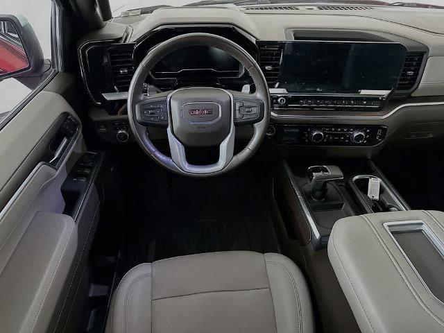 2022 GMC Sierra 1500 4WD Crew Cab Short Box SLT