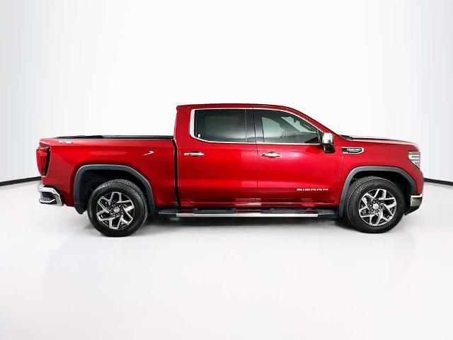 2022 GMC Sierra 1500 4WD Crew Cab Short Box SLT