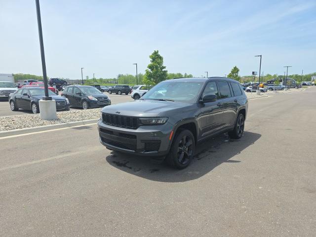2023 Jeep Grand Cherokee L Altitude 4x4 for sale in Flint, MI
