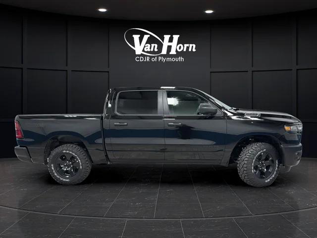 2026 Ram 1500 Warlock Crew Cab 4x4 5'7" Box