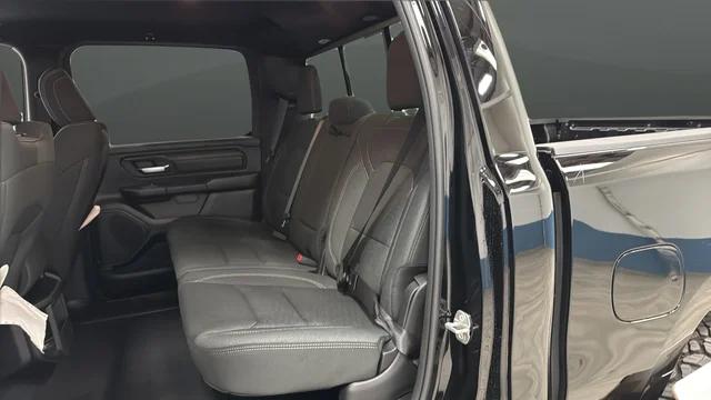 2026 Ram 1500 Warlock Crew Cab 4x4 5'7" Box