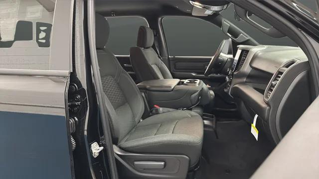 2026 Ram 1500 Warlock Crew Cab 4x4 5'7" Box