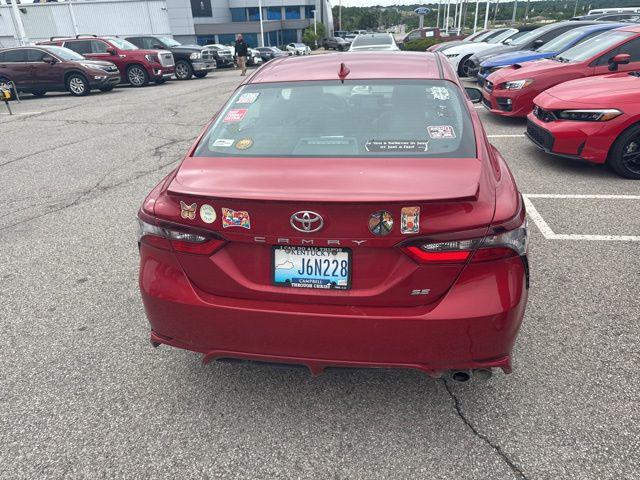 2021 Toyota Camry SE