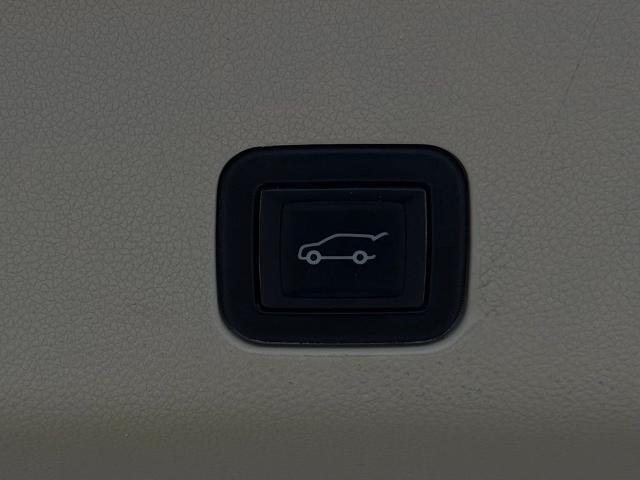 2023 Cadillac Escalade 4WD Premium Luxury Platinum