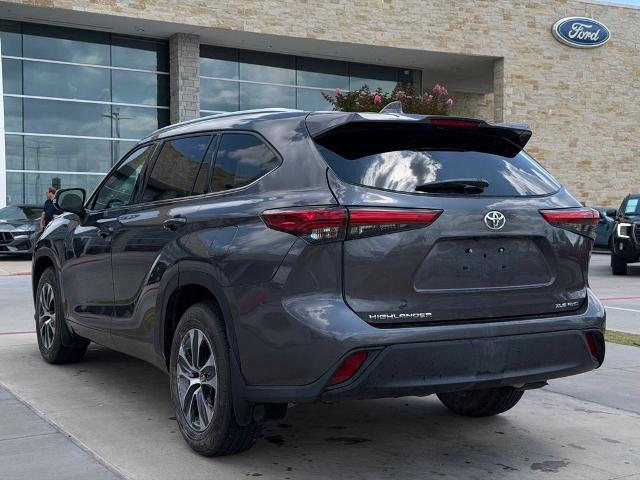2021 Toyota Highlander XLE